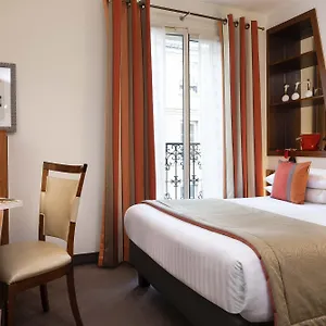 Grand Des Balcons מלון