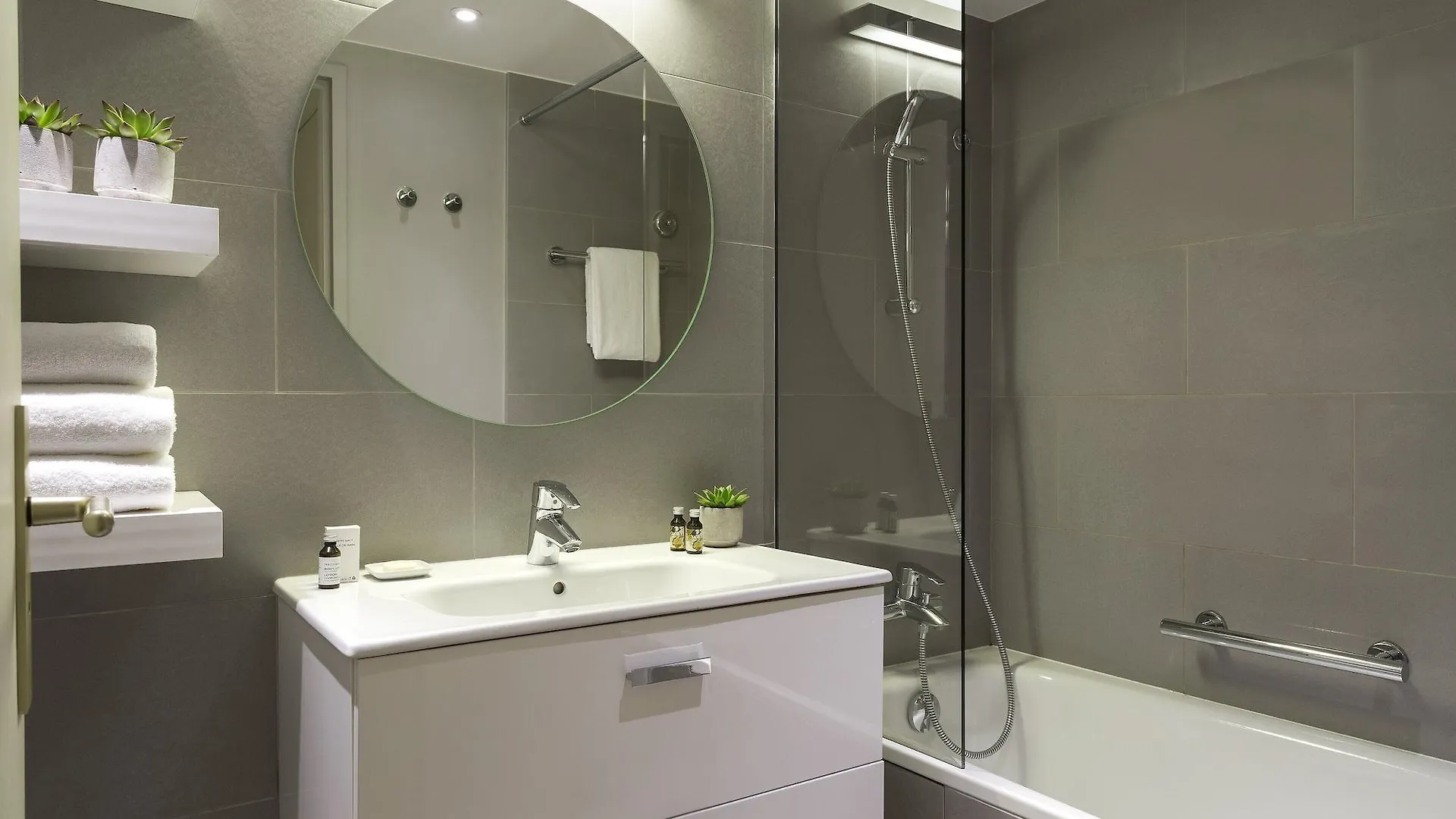 Citadines Place D'Italie Paris 3*,